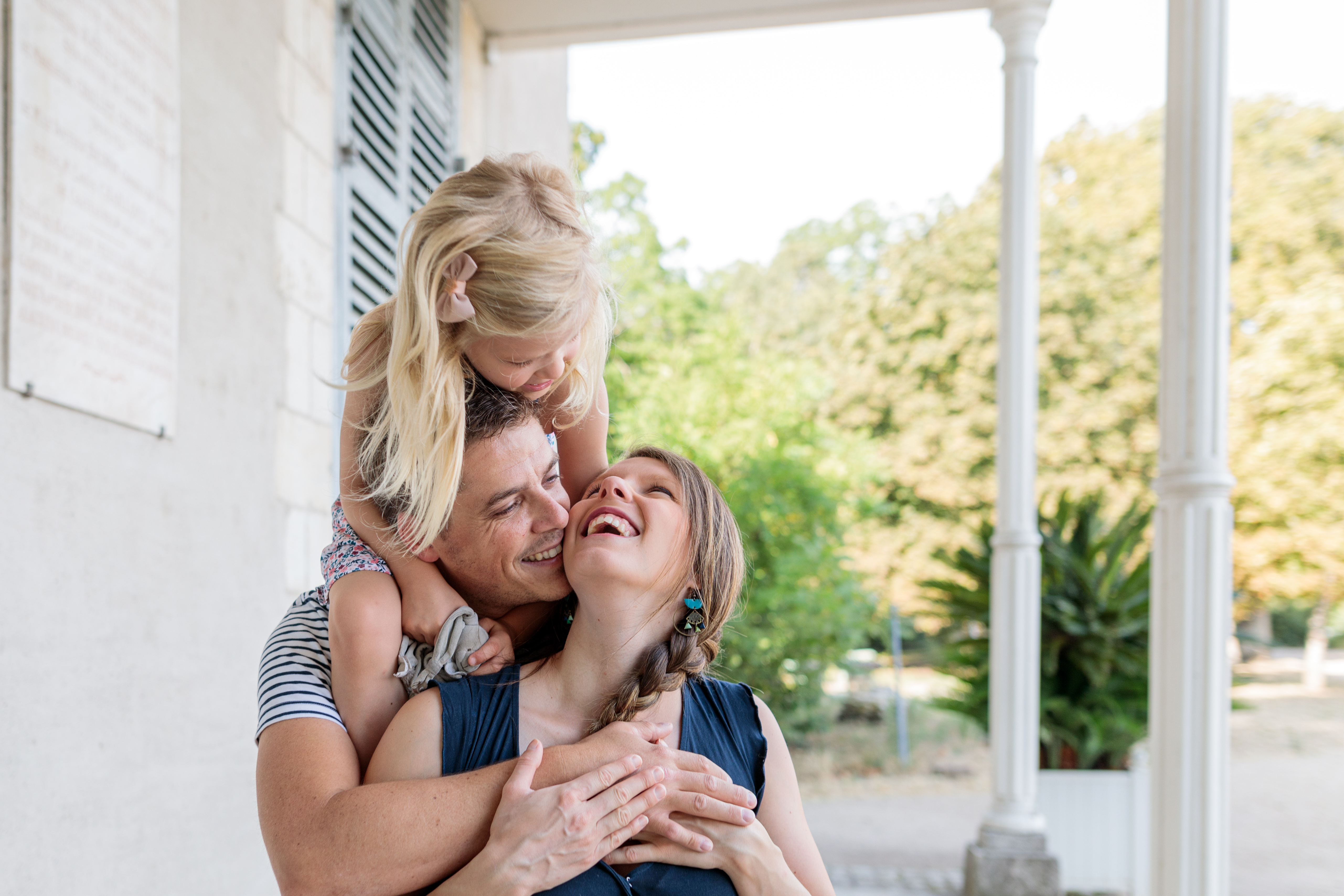 Photo famille rigole
